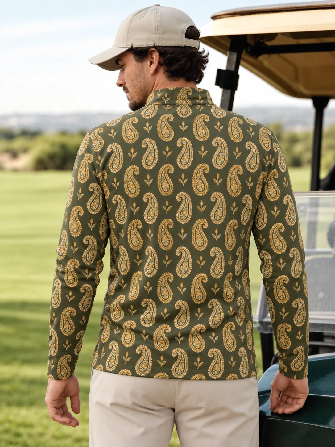 Performance-Pullover in Olivgrün und Gold mit Paisley-Muster und kurzem Reißverschluss