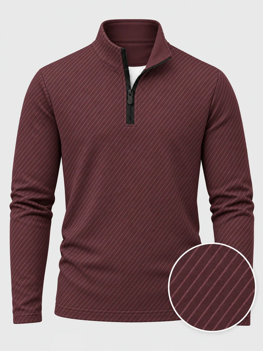 Burgunderroter Golfpullover mit diagonalem Streifenmuster, Funktionsmaterial und Viertelreißverschluss