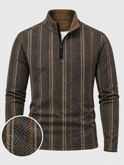 Golf-Pullover aus Funktionsmaterial in Anthrazitbraun mit Fischgrätstreifenmuster und Viertelreißverschluss
