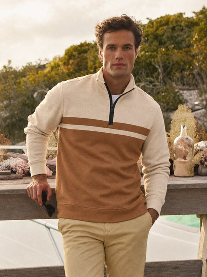 Golf-Pullover in Camel mit Colorblock-Design und kurzem Reißverschluss