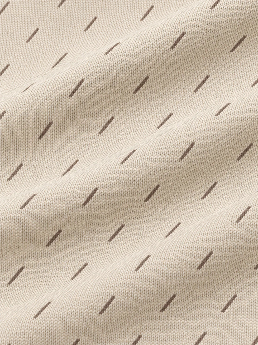 Performance-Golfpullover in Elfenbeinbeige mit feinem Strichmuster und Viertelreißverschluss