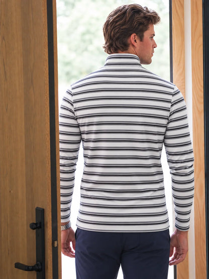 Golfpullover in Weiß und Anthrazit mit Streifenmuster und Viertelreißverschluss