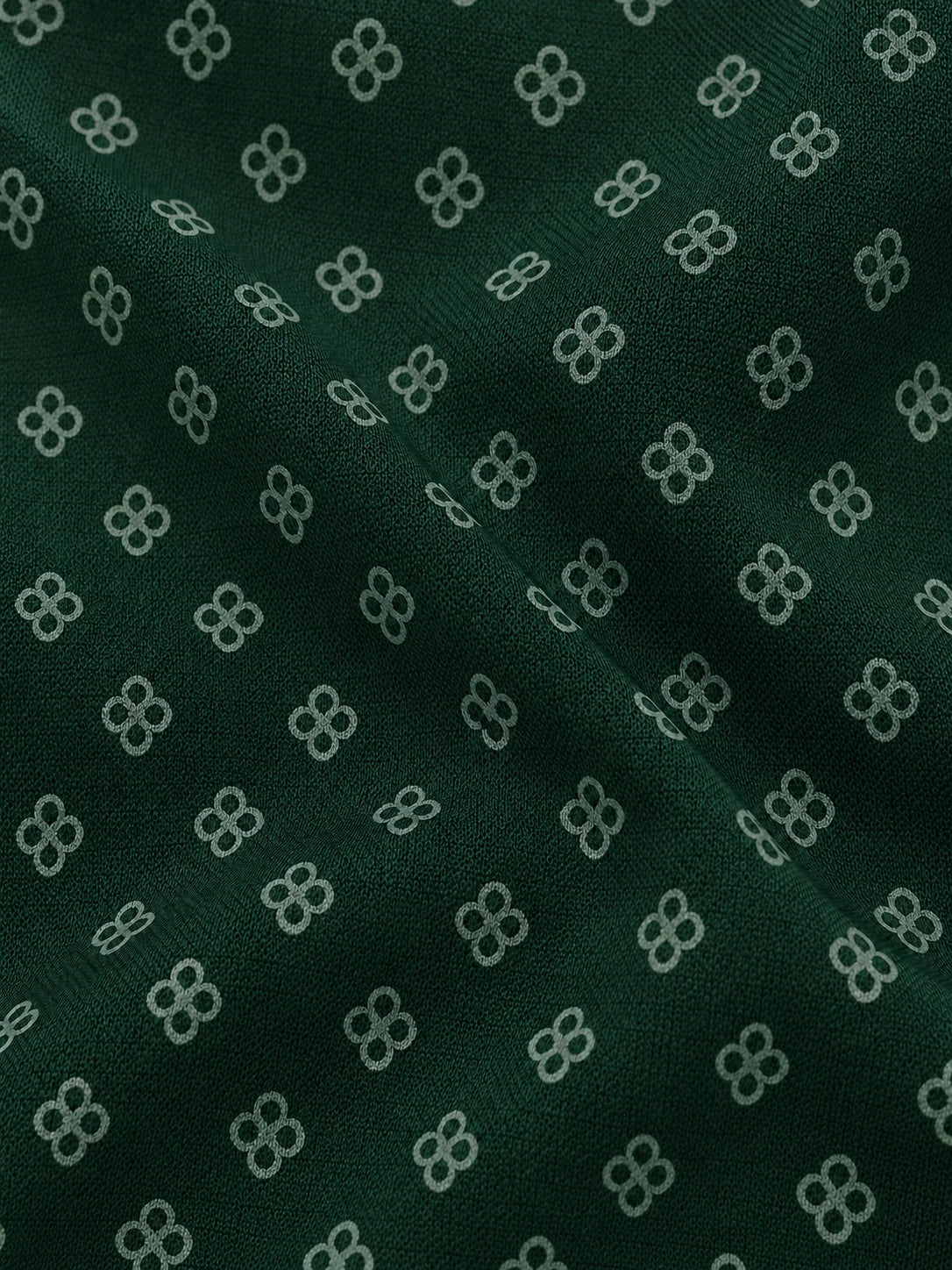 Golfpullover mit Kleeblatt-Muster in Waldgrün, Funktionsmaterial und Viertelreißverschluss