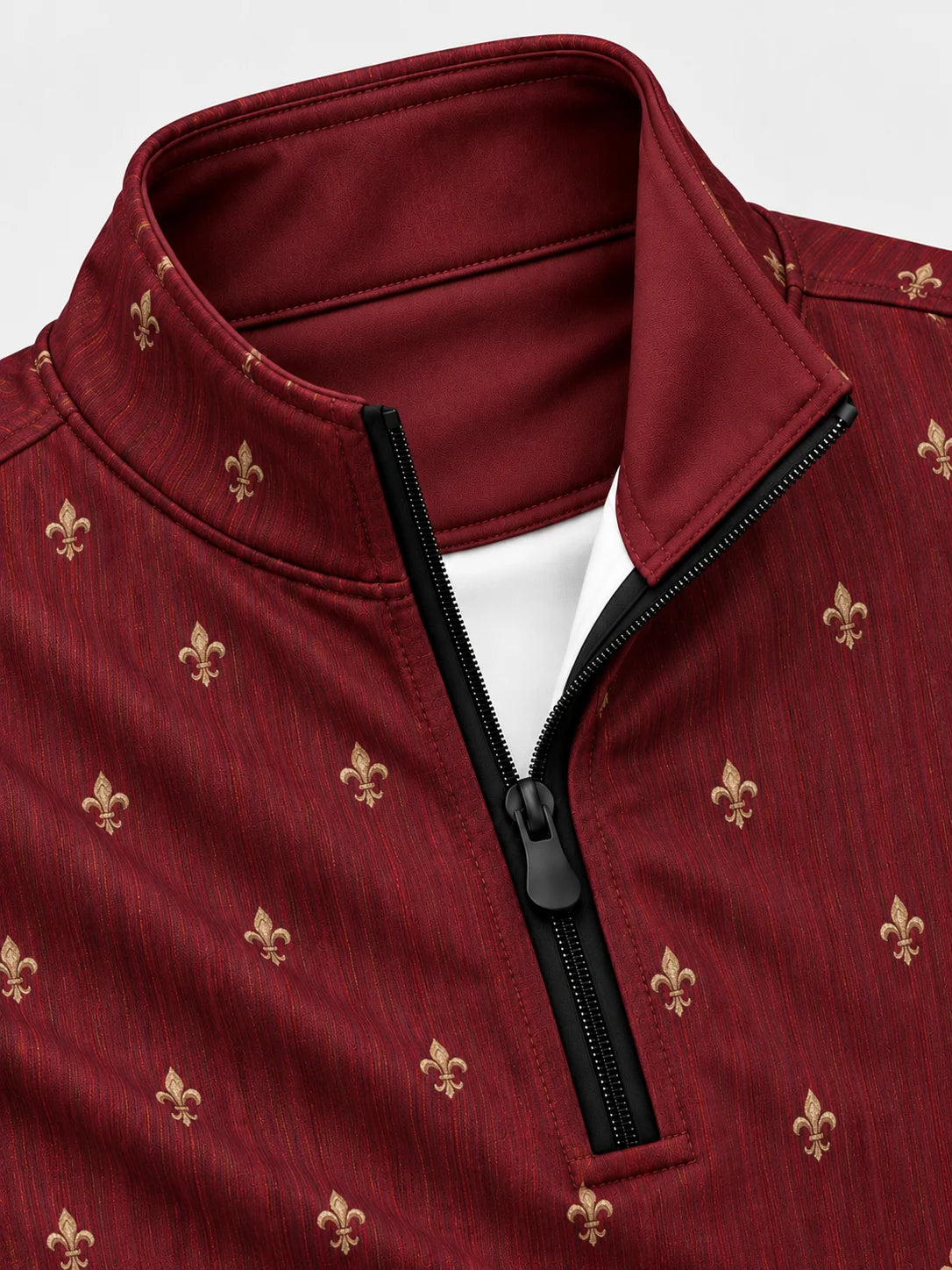 Golfpullover in Rot mit goldenen Weihnachtsemblemen und Viertelreißverschluss