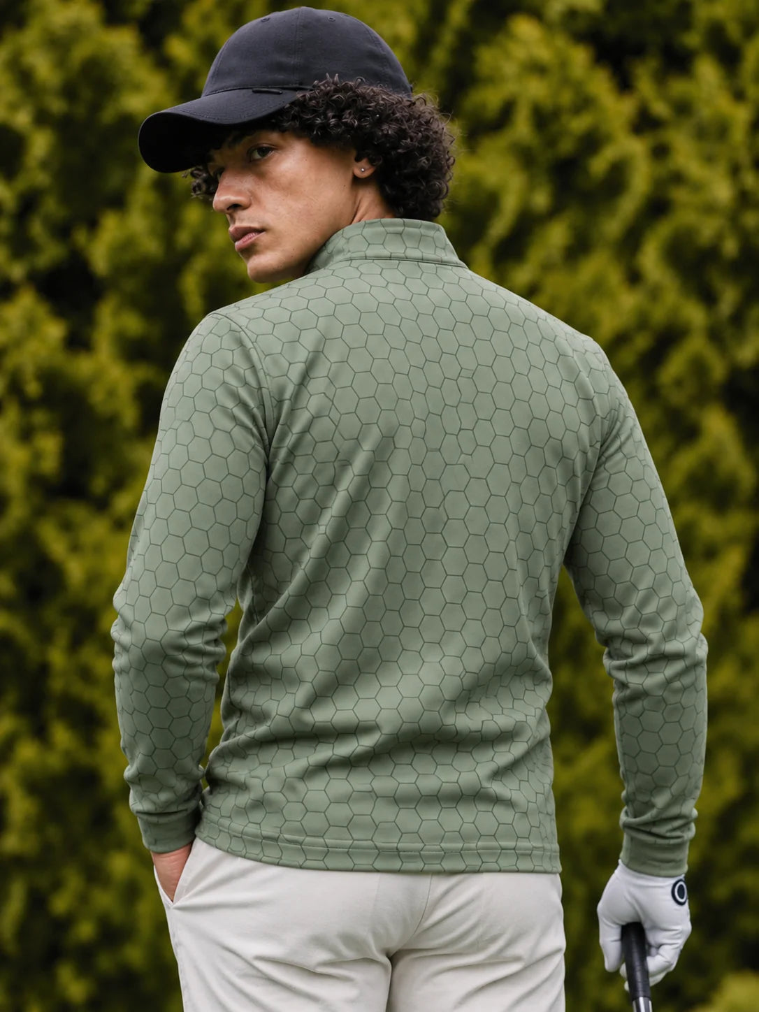 Performance-Golfpullover mit Viertelreißverschluss in Salbeigrün und Wabenmuster