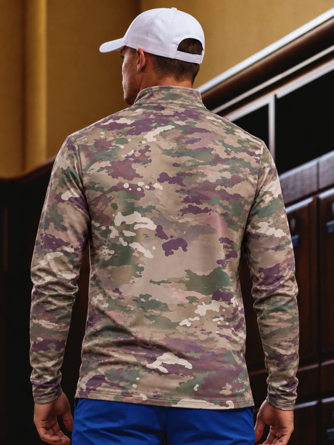 Vintage-Camouflage-Performance-Pullover mit kurzem Reißverschluss