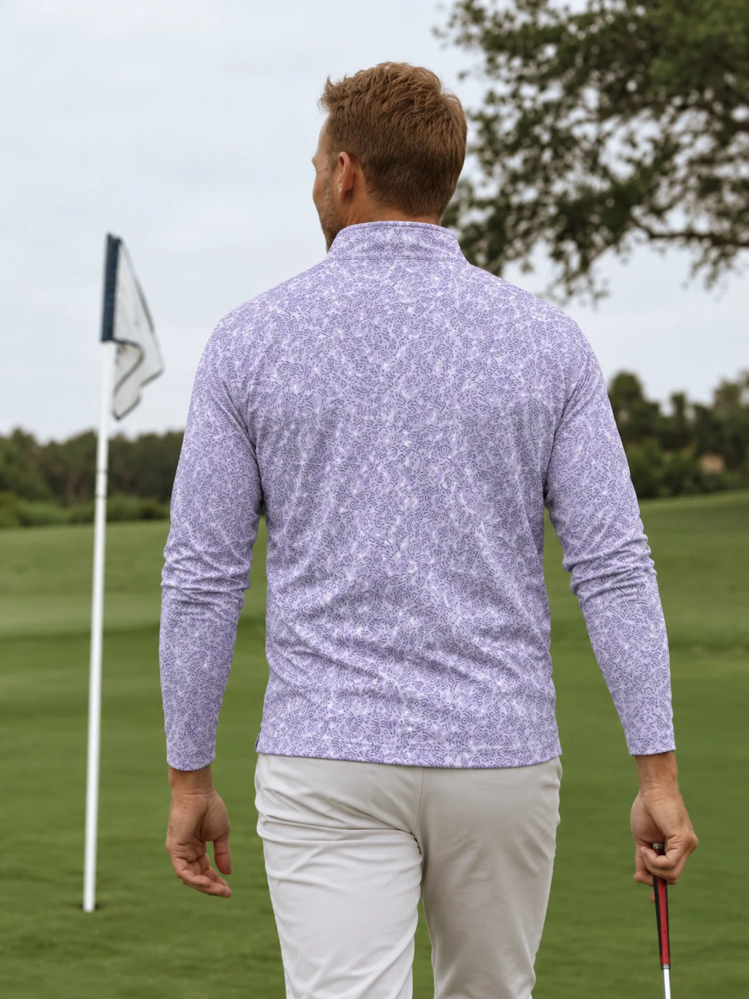 Lavendelfarbener Performance-Quarter-Zip-Pullover mit abstraktem Muster