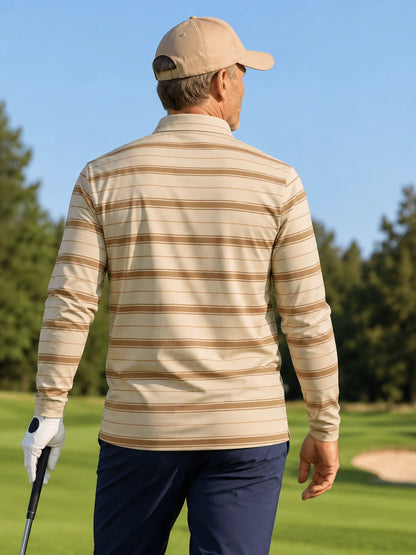 Golf-Pullover in Elfenbein mit kamelfarbenen Nadelstreifen und Viertelreißverschluss aus Funktionsmaterial