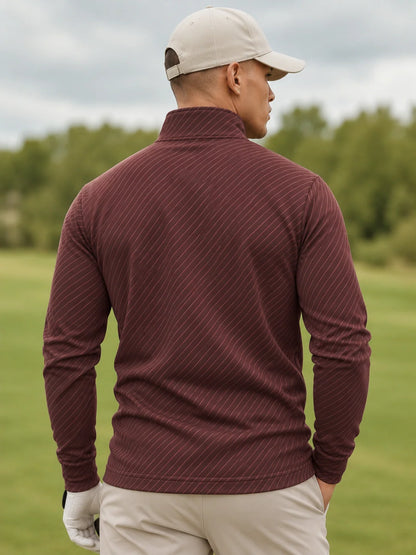 Burgunderroter Golfpullover mit diagonalem Streifenmuster, Funktionsmaterial und Viertelreißverschluss
