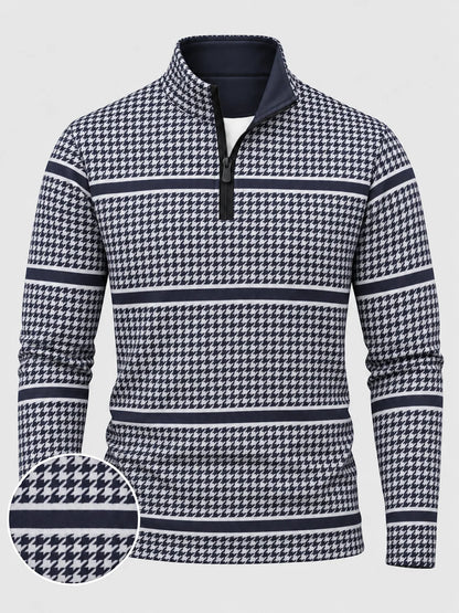 Schwarzer Performance-Pullover mit Viertelreißverschluss und feinem Strichmuster